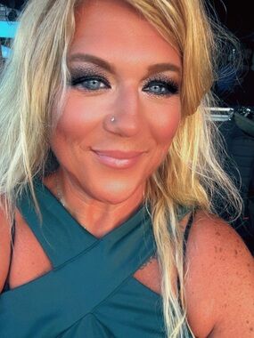Meet your Posher, Stacy